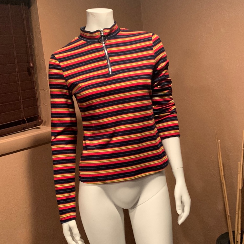 NWOT Stripped front zipper sweatshirt